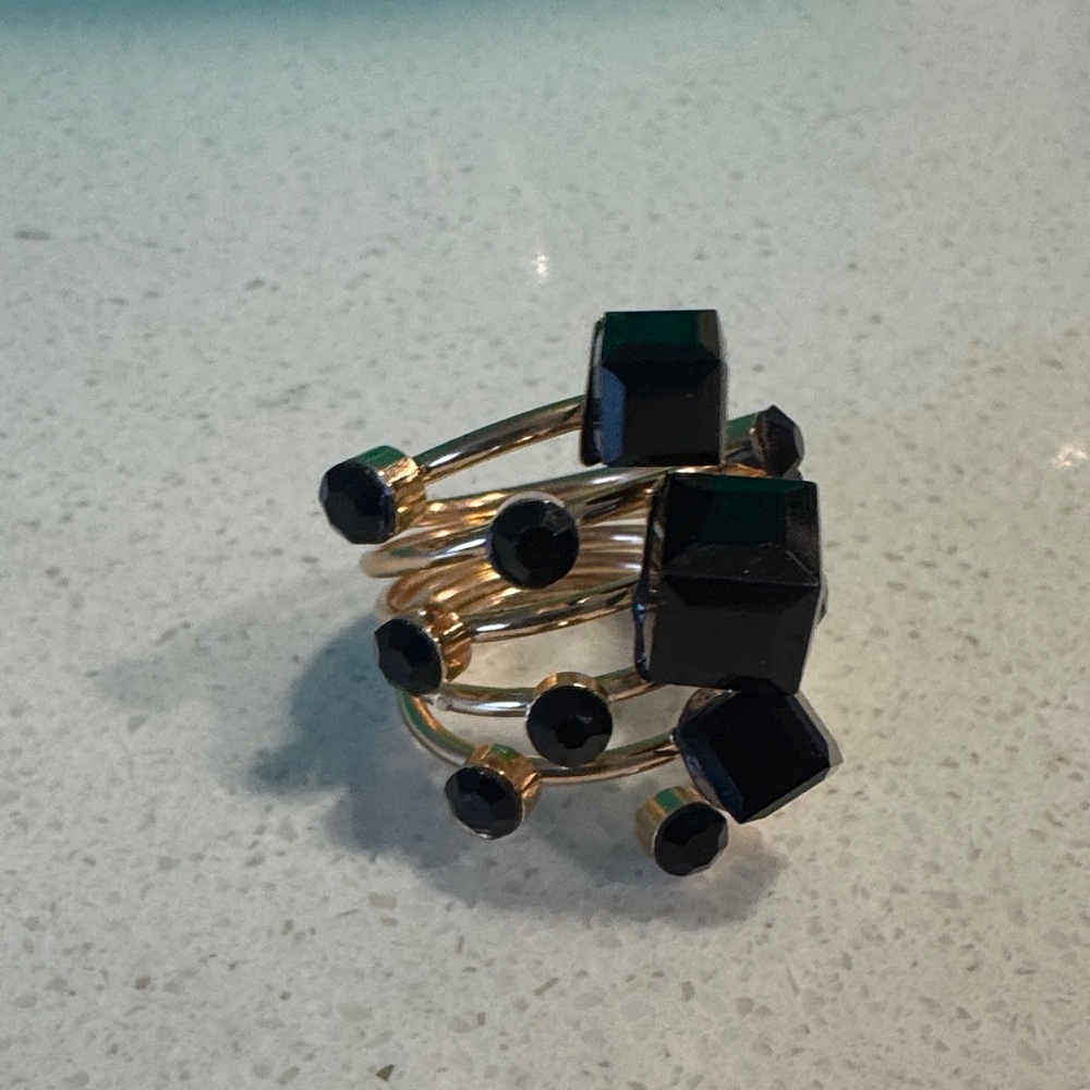 (5/1) Gold-Tone Ring Stack with Black Gem Accents - Picture 4 of 4